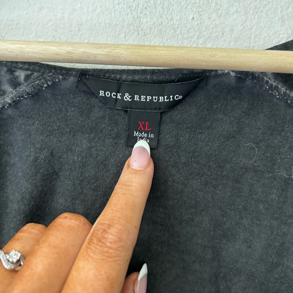 Rock & Republic XL Cold Shoulder Charcoal Black Studded Blouse - Picture 2 of 6